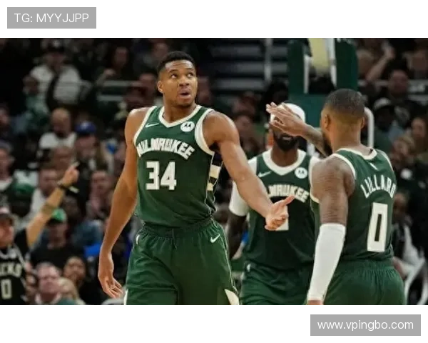 米德尔顿借字母哥挡拆无球拉开防守，三分效率回升